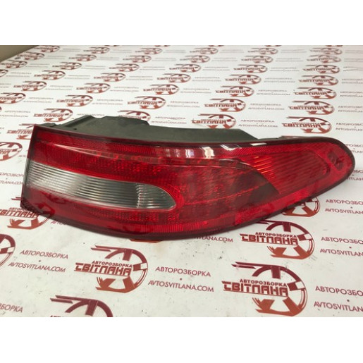 Фонарь задний наружный правый Jaguar XF 2008-2015 8X2313404BD